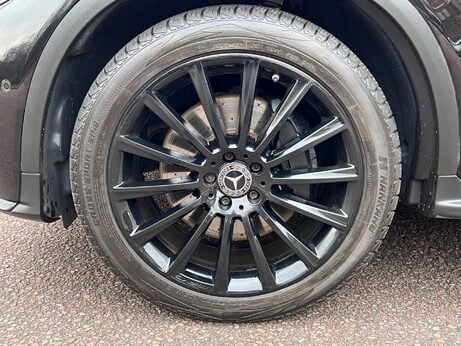 Mercedes-Benz GLC 2.0 GLC250 AMG Line (Premium) G-Tronic 4MATIC Euro 6 (s/s) 5dr 71