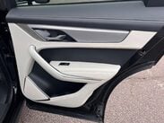 Jaguar F-Pace 2.0 D200 MHEV R-Dynamic SE Auto AWD Euro 6 (s/s) 5dr 70