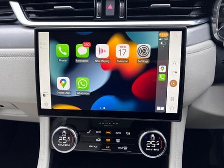 Jaguar F-Pace 2.0 D200 MHEV R-Dynamic SE Auto AWD Euro 6 (s/s) 5dr 10