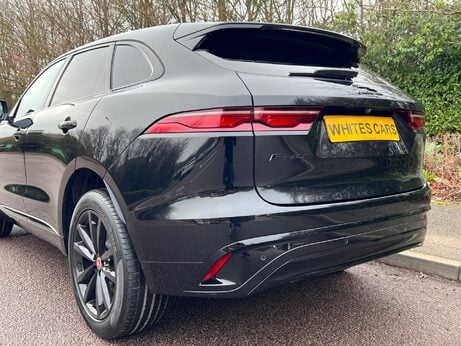 Jaguar F-Pace 2.0 D200 MHEV R-Dynamic SE Auto AWD Euro 6 (s/s) 5dr 47