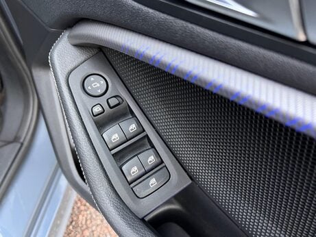 BMW 1 Series 1.5 118i M Sport (LCP) DCT Euro 6 (s/s) 5dr 33