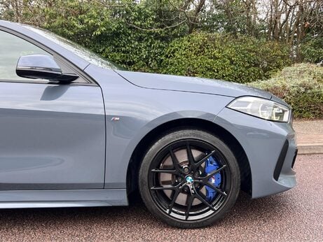 BMW 1 Series 1.5 118i M Sport (LCP) DCT Euro 6 (s/s) 5dr 9