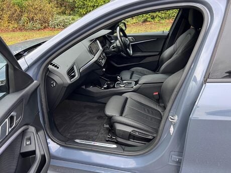 BMW 1 Series 1.5 118i M Sport (LCP) DCT Euro 6 (s/s) 5dr 25