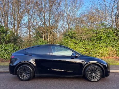 Tesla Model Y (Dual Motor) Long Range Auto 4WDE 5dr 66