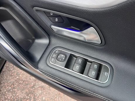 Mercedes-Benz A Class 2.0 A35 AMG Edition (Premium Plus) 7G-DCT 4MATIC Euro 6 (s/s) 5dr 44