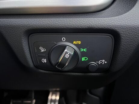 Audi A3 2.0 TDI 35 Black Edition Sportback S Tronic Euro 6 (s/s) 5dr 39