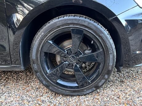 Audi A1 1.0 TFSI Sport Sportback S Tronic Euro 6 (s/s) 5dr 39