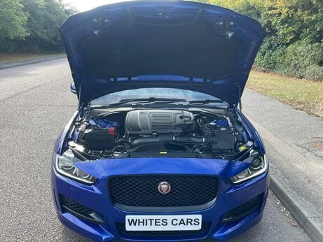 Jaguar XE 2.0i R-Sport Saloon 4dr Petrol Auto Euro 6 (s/s) (200 ps) 41