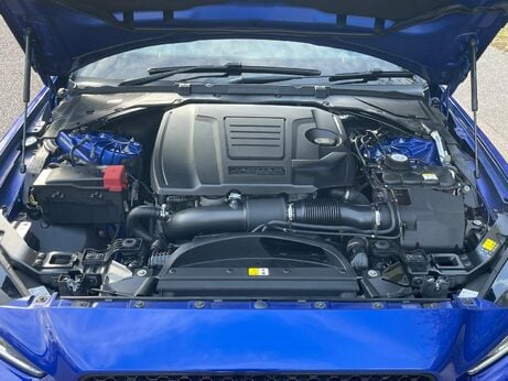 Jaguar XE 2.0i R-Sport Saloon 4dr Petrol Auto Euro 6 (s/s) (200 ps) 23