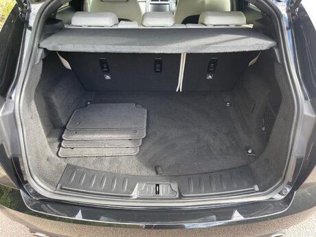 Jaguar E-Pace 2.0 D150 R-Dynamic S Auto AWD Euro 6 (s/s) 5dr 31