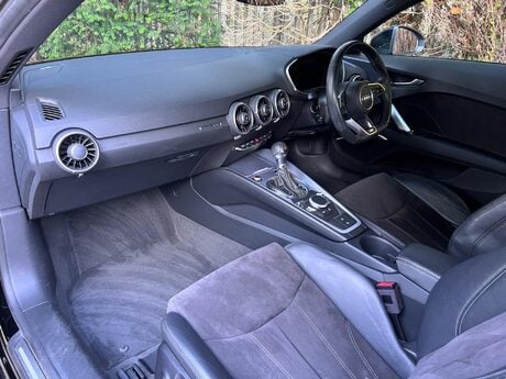 Audi TT 2.0 TFSI Black Edition S Tronic Euro 6 (s/s) 3dr 24