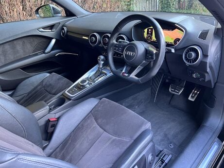 Audi TT 2.0 TFSI Black Edition S Tronic Euro 6 (s/s) 3dr 69