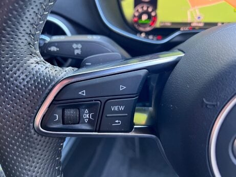 Audi TT 2.0 TFSI Black Edition S Tronic Euro 6 (s/s) 3dr 32