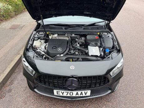 Mercedes-Benz A Class 1.3 A180 Sport (Executive) 7G-DCT Euro 6 (s/s) 5dr 29