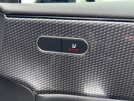 Mercedes-Benz A Class 1.3 A180 Sport (Executive) 7G-DCT Euro 6 (s/s) 5dr 36