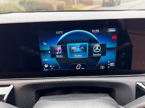 Mercedes-Benz A Class 1.3 A180 Sport (Executive) 7G-DCT Euro 6 (s/s) 5dr 74