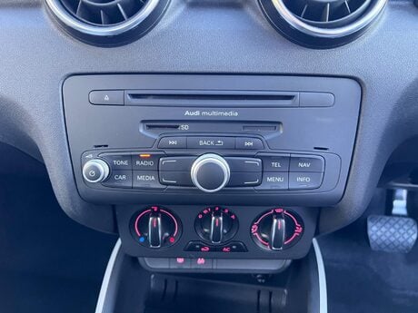 Audi A1 1.4 TFSI Sport S Tronic Euro 5 (s/s) 3dr 63