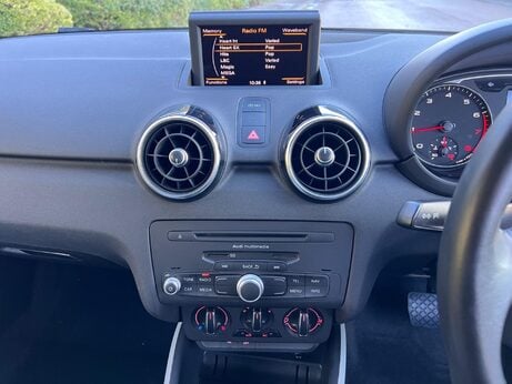 Audi A1 1.4 TFSI Sport S Tronic Euro 5 (s/s) 3dr 13