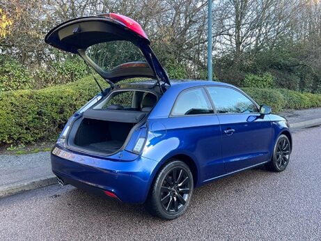 Audi A1 1.4 TFSI Sport S Tronic Euro 5 (s/s) 3dr 51