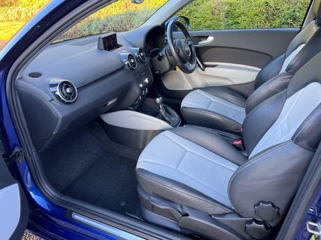 Audi A1 1.4 TFSI Sport S Tronic Euro 5 (s/s) 3dr 25