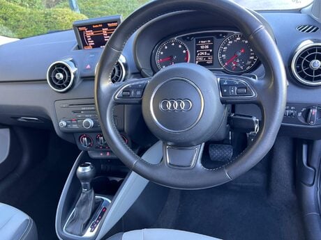 Audi A1 1.4 TFSI Sport S Tronic Euro 5 (s/s) 3dr 67