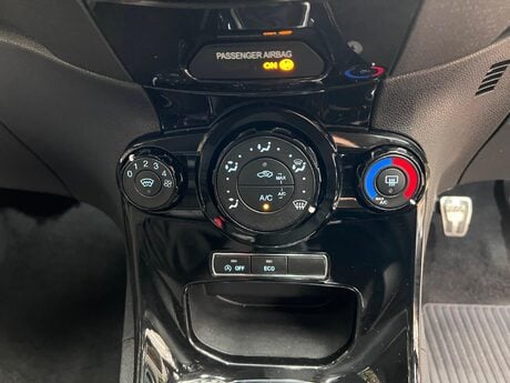 Ford Fiesta 1.0T EcoBoost Zetec S Euro 6 (s/s) 3dr 37