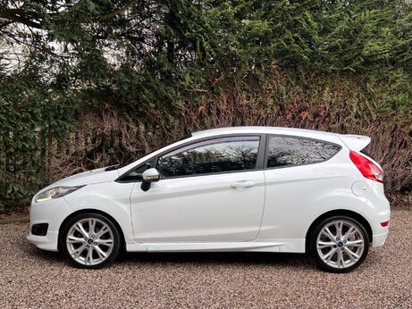 Ford Fiesta 1.0T EcoBoost Zetec S Euro 6 (s/s) 3dr 54