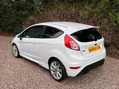 Ford Fiesta 1.0T EcoBoost Zetec S Euro 6 (s/s) 3dr 55