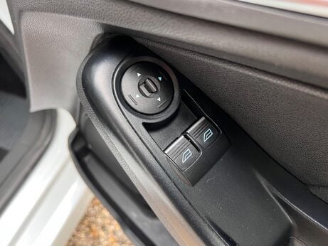 Ford Fiesta 1.0T EcoBoost Zetec S Euro 6 (s/s) 3dr 32