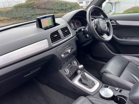 Audi Q3 1.4 TFSI S line S Tronic Euro 6 (s/s) 5dr 29