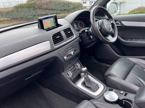 Audi Q3 1.4 TFSI S line S Tronic Euro 6 (s/s) 5dr 25