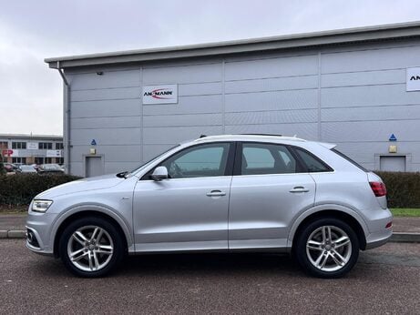 Audi Q3 1.4 TFSI S line S Tronic Euro 6 (s/s) 5dr 3