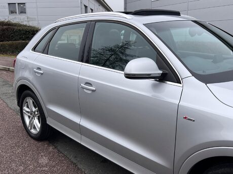 Audi Q3 1.4 TFSI S line S Tronic Euro 6 (s/s) 5dr 12