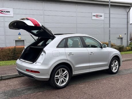 Audi Q3 1.4 TFSI S line S Tronic Euro 6 (s/s) 5dr 14