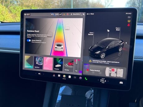 Tesla Model Y (Dual Motor) Long Range Auto 4WDE 5dr 74