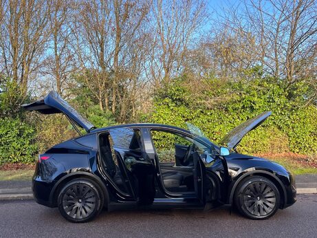 Tesla Model Y (Dual Motor) Long Range Auto 4WDE 5dr 34