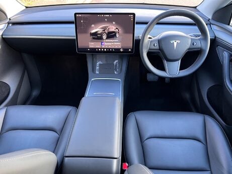 Tesla Model Y (Dual Motor) Long Range Auto 4WDE 5dr 12