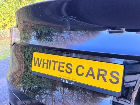 Tesla Model Y (Dual Motor) Long Range Auto 4WDE 5dr 33