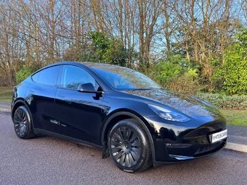 Tesla Model Y (Dual Motor) Long Range Auto 4WDE 5dr