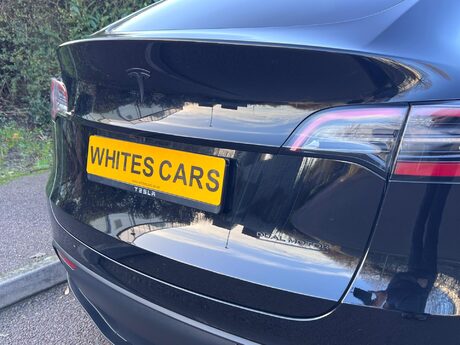 Tesla Model Y (Dual Motor) Long Range Auto 4WDE 5dr 85