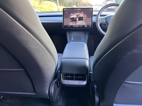 Tesla Model Y (Dual Motor) Long Range Auto 4WDE 5dr 25
