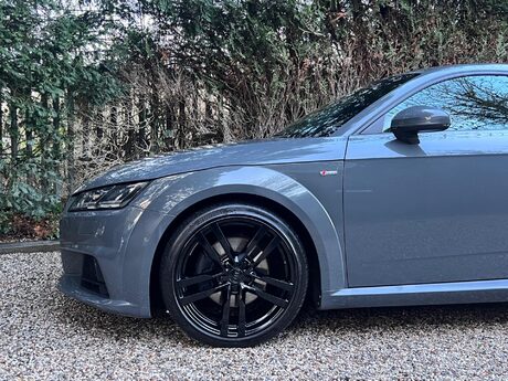 Audi TT 2.0 TFSI S line S Tronic quattro Euro 6 (s/s) 3dr 64