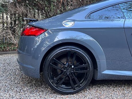 Audi TT 2.0 TFSI S line S Tronic quattro Euro 6 (s/s) 3dr 12