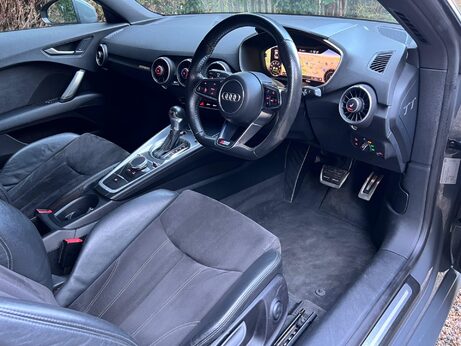 Audi TT 2.0 TFSI S line S Tronic quattro Euro 6 (s/s) 3dr 14