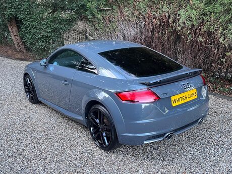 Audi TT 2.0 TFSI S line S Tronic quattro Euro 6 (s/s) 3dr 40