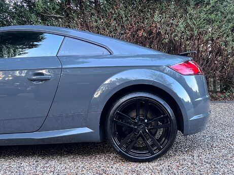 Audi TT 2.0 TFSI S line S Tronic quattro Euro 6 (s/s) 3dr 59
