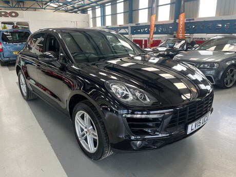 Porsche Macan 3.0 TD V6 S PDK 4WD Euro 6 (s/s) 5dr 3