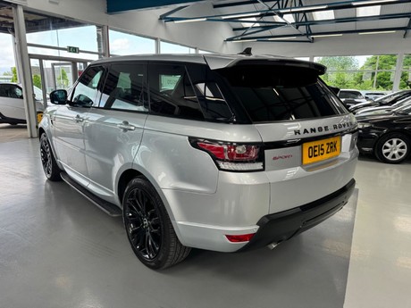 Land Rover Range Rover Sport 3.0 SD V6 HSE Dynamic Auto 4WD Euro 5 (s/s) 5dr 9
