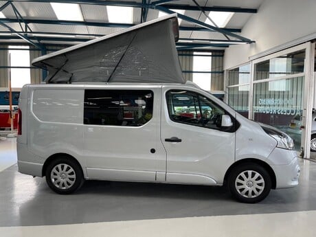 Renault Trafic 1.6 TRAFFIC CAMPER VAN UNFINISHED PRO 4