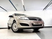 Vauxhall Astra 1.8i 16v Life 5dr 9